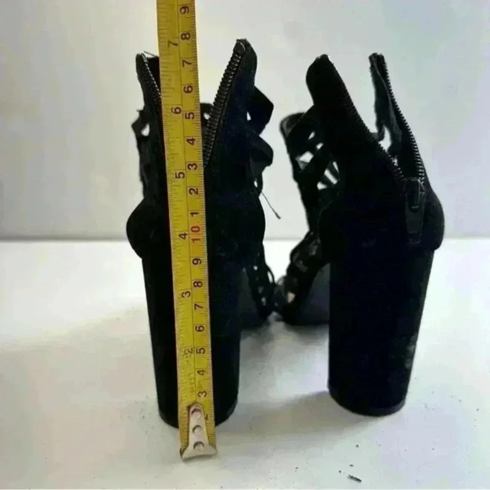 Material Girl Women’s Shoes Sandals Block Heels‎ Suede Black Size 6